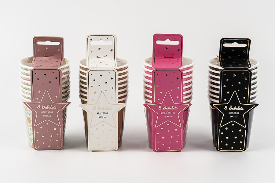 Speciale enkelwandige papieren bekersets